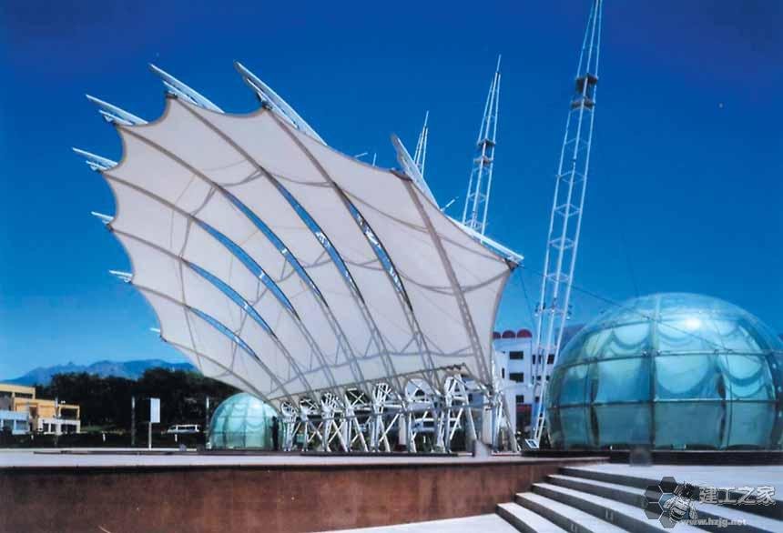 三清山车棚膜结构网架